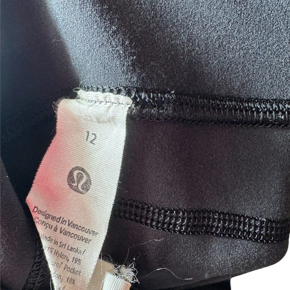 Lululemon Groove Super High Rise Flared Pant - Size 12 - Picture 7 of 9